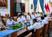 Presiden Prabowo Subianto menggelar rapat terbatas