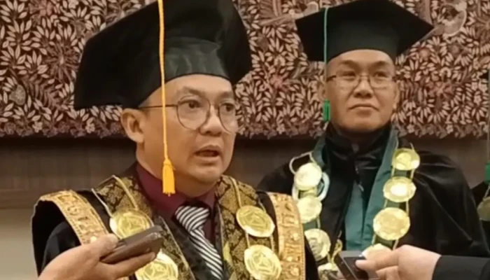 Umaha Wisuda 605 Lulusan, Rektor : Kontribusi Alumni Wajib Berdampak Nyata bagi Publik