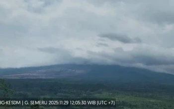 Status Gunung Semeru Turun Menjadi Siaga Level III, Warga Diminta Waspada di Sektor Tenggara