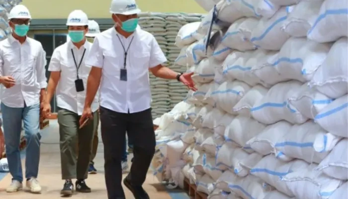 Bulog Jatim Pastikan Stok Beras Aman Jelang Nataru hingga Lebaran 2026