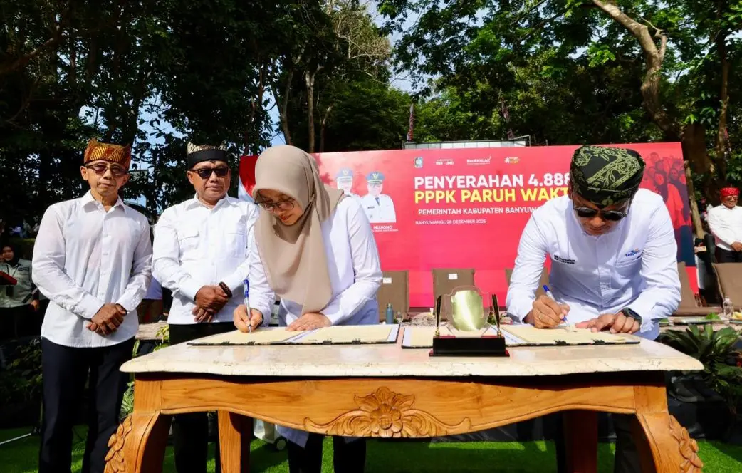 Bupati Ipuk tandatangani MoU dengan Taspen