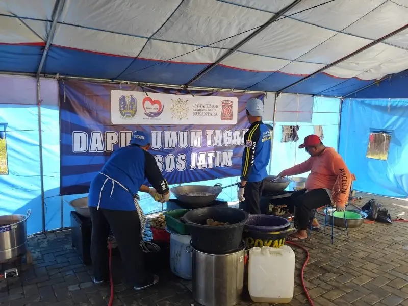 Dinsos dan tagana jatim dapur bencana