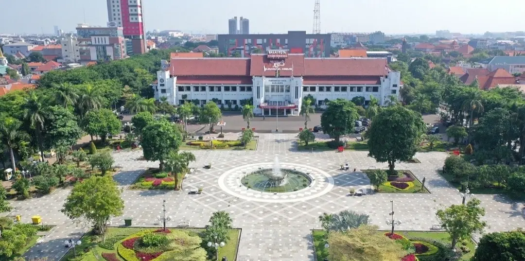 Gedung Pemkot-004451_Gmail
