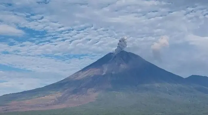 Gunung semeru