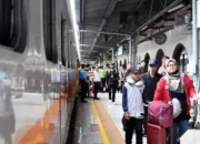 Mobilitas Nataru,  Penumpang Angkutan Umum Tembus 10 Juta Orang