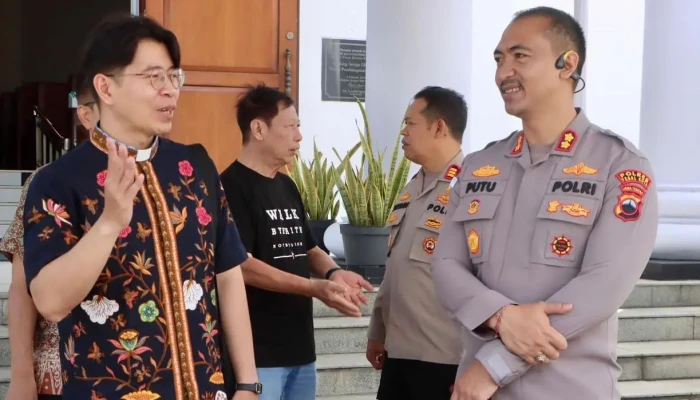Polres Tegal Kota Perkuat Pengamanan Gereja Jelang Natal dan Tahun Baru 2026, Sterilisasi Dilaksanakan Sebelum Ibadah