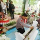 Kapolri ke makam Marsinah