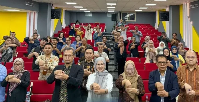 Kemdiktisaintek Wajibkan Perguruan Tinggi Jadi Kampus Inklusif Mulai Tahun 2026