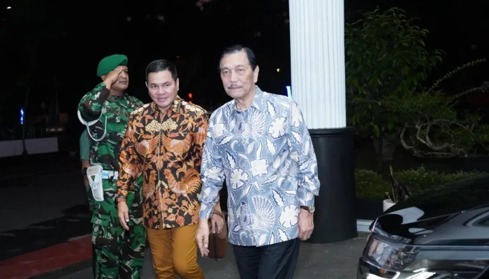 Gubernur Akademi Militer Menerima Kunjungan Ketua Dewan Ekonomi Nasional di Museum Taruna Abdul Djalil