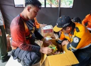 Pemkot Surabaya Kirim Kembali Bantuan Logistik ke Sumatera via Laut, Posko Bencana Tetap Dibuka