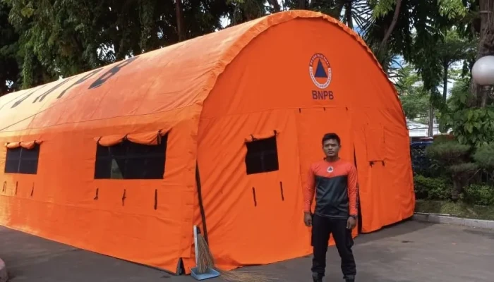 Pemkot Surabaya Buka Posko di Balai Kota dan Siagakan Tim Penyelamat untuk Korban Banjir-Longsor Sumatera