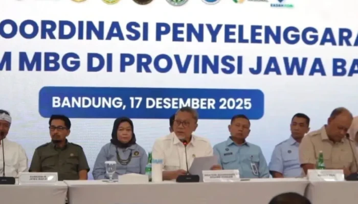 Zulkifli Hasan Puji Kualitas Dapur MBG di Jabar, Lebih Bagus dari Dapur Pejabat