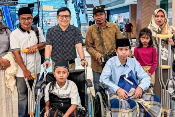 Menko Muhaimin Fasilitasi Liburan Jakarta bagi Santri Korban Ambruknya Ponpes Al Khoziny