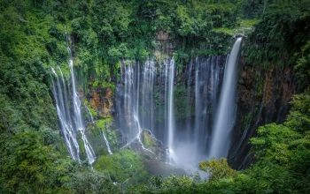 Air Terjun Tumpak Sewu