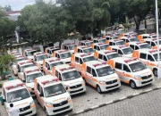 Bupati Situbondo Mulai Distribusikan 38 Unit Ambulans Program Satu Desa Satu Ambulans