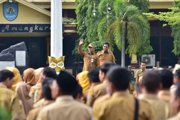 Apel Bersama ASN Awali Tahun 2026, Bupati Tegaskan Penguatan Kinerja Menuju Tegal Luwih Apik