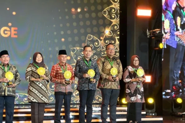 Jember Raih UHC Awards 2026, Komitmen Gus Fawait Pastikan Rakyat Tak Takut Berobat