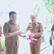 Bupati Subandi Serahkan Alat Perbaikan Jalan,