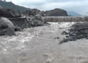 BPBD Lumajang Imbau Warga Waspadai Ancaman Lahar Dingin Semeru Saat Hujan Deras
