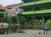 Pemkot Surabaya Gercep Tangani Genangan di SDN Ujung V dan Pastikan KBM Tetap Lancar