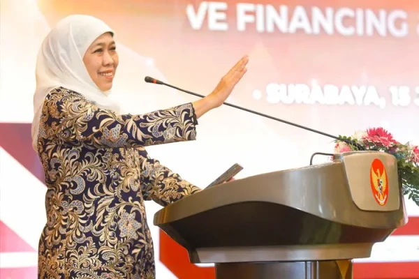 Khofifah Instruksikan Birokrasi Jatim Terapkan Creative Financing Tanpa Bebani Rakyat