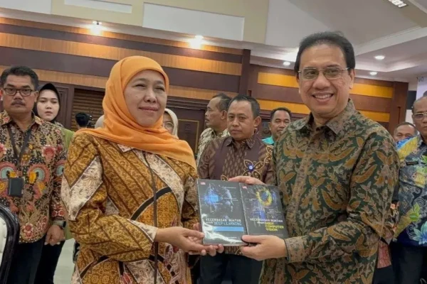 Pemprov Jatim Gandeng Komdigi Perkuat Talenta Digital dan Sertifikasi AI Bagi Siswa