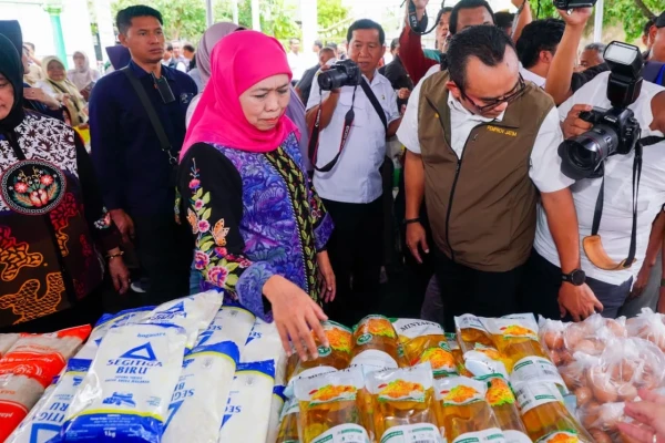 Pemprov Jatim Gelar Pasar Murah di Bojonegoro Guna Kendalikan Inflasi Jelang Ramadhan