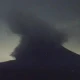 gunung-semeru-luncurkan-awan-panas-guguran-5-km-status-siaga-level-iii-ditetapkan