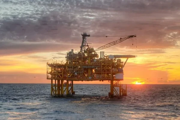 Stok Melimpah dan Redanya Geopolitik Tekan Harga Minyak Mentah Indonesia ke Level 61,1 Dolar AS