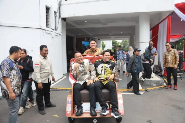 DPRD Surabaya Dukung Program Becak Listrik Prabowo untuk Pengemudi Becak Lansia