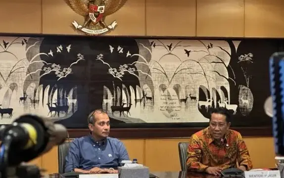Jumpa pers Menteri Hukum Supratman Andi Agtas (1)