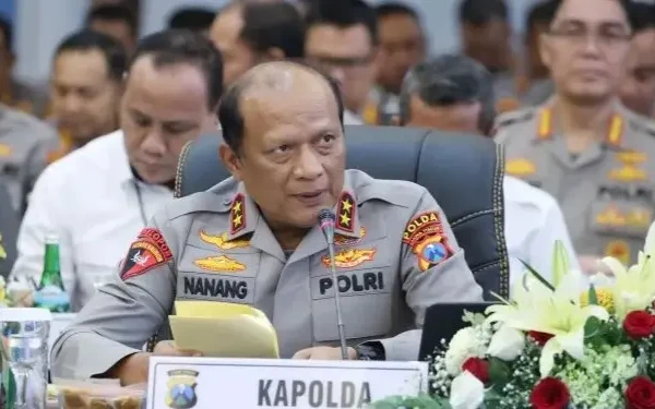 Kapolda Jatim Tegaskan Komitmen Reformasi Polri dan Implementasi KUHP Baru di Hadapan Komisi III DPR RI