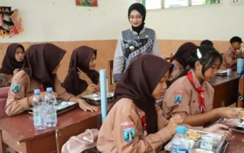 Mbak Wali tinjau pelaksanaan program MBG