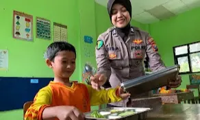 Polres Probolinggo Kawal Ketat Distribusi Makanan Bergizi Gratis bagi Pelajar