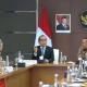  (Menko PMK) Praktino saat rapat bersama