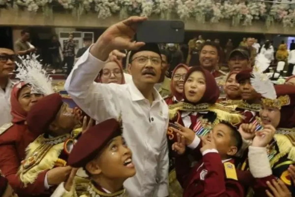 Semarakkan Peresmian Sekolah Rakyat, Ratusan Siswa se-Indonesia Siapkan Teater dan Seni Banjar