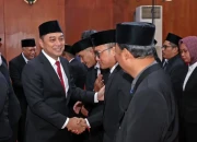 Pemkot Surabaya Lantik 69 Pejabat: Targetkan Reformasi Birokrasi Berbasis Rapor Publik 
