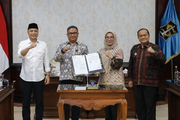 Penerimaan dan Penandatanganan Perjan (6)