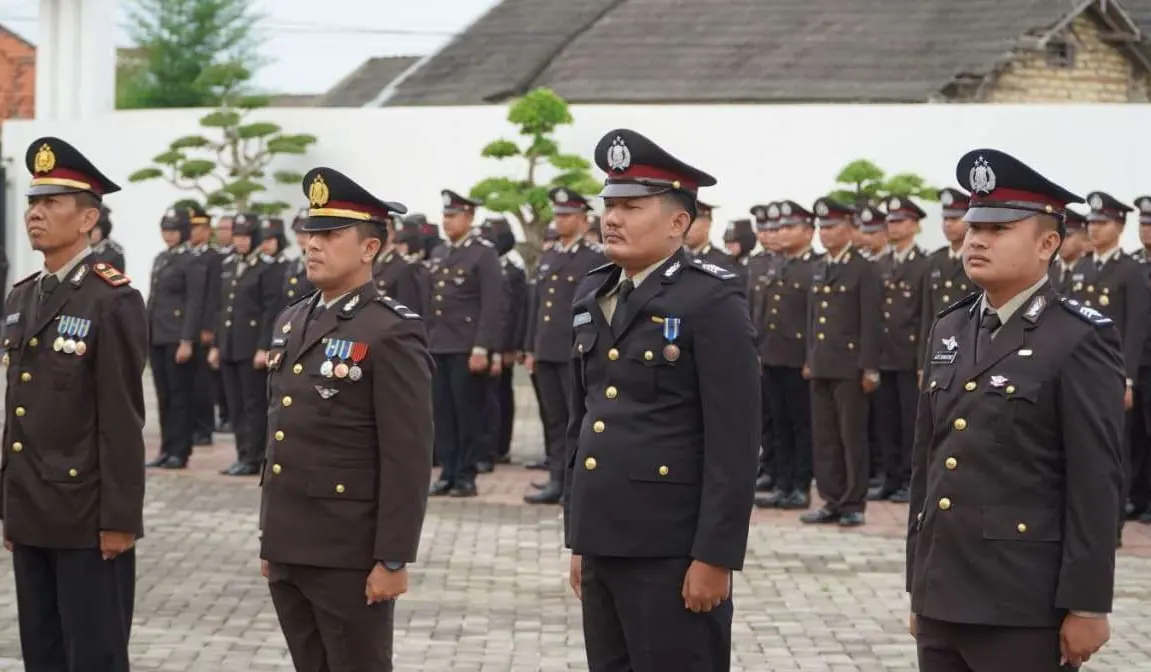 Penganugrahan kehormatan Satyalancana Pengabdian
