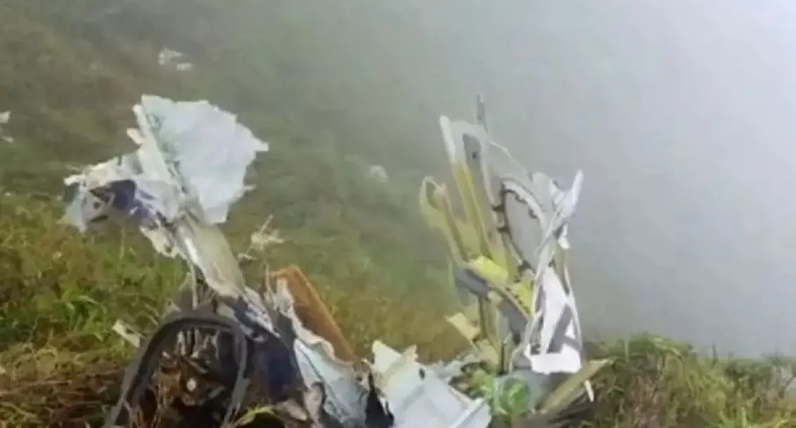 Pesawat ATR 42-500 yang sempat hilang kontak