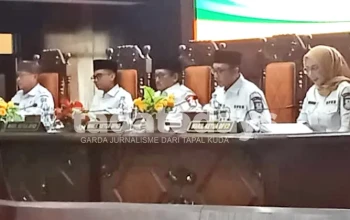 Rapat paripurna dihadiri pimpinan dan anggota DPR