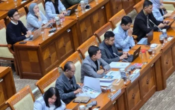 Suasana RDP Komisi III DPR dengan Badan Keahlian