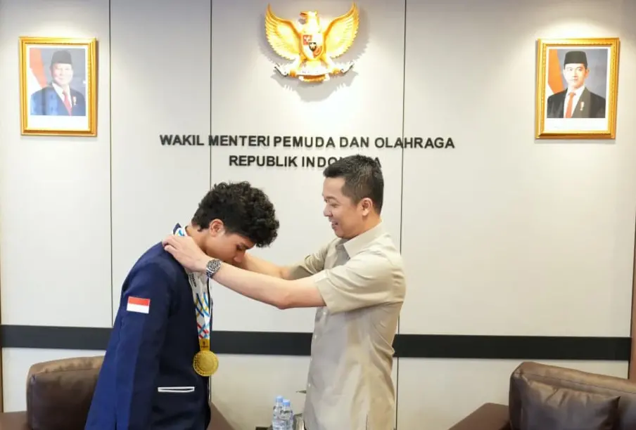 Wamenpora Taufik Hidayat