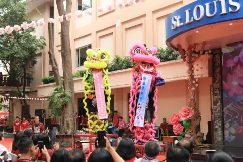 Tahun Baru Imlek, Ikatan Alumni St Louis 1 Persembahkan Pagelaran Barongsai