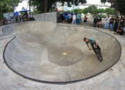 bmx bowl jam~01