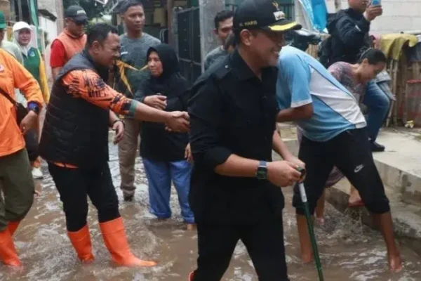 Bupati Probolinggo Pimpin Penanganan Banjir di Lima Kecamatan dan Instruksikan Asesmen Total