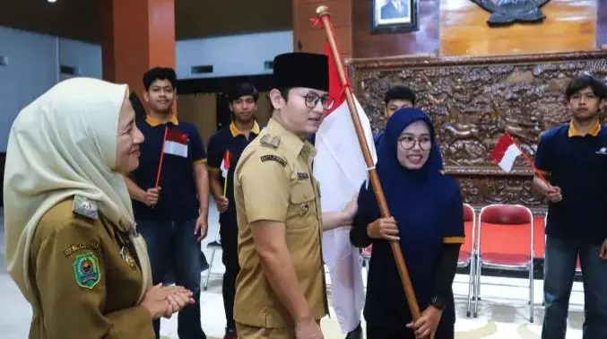 Bupati Trenggalek, Mochamad Nur Arifin,
