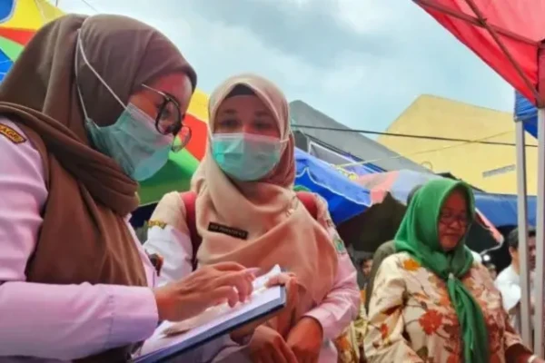 Dinkes Kota Malang Uji Sampel Jajanan Pasar Takjil untuk Pastikan Keamanan Konsumen