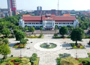 Gedung Pemkot Surabaya