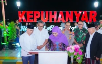 Gubernur Jawa Timur, Khofifah Indar Parawansa.jpg